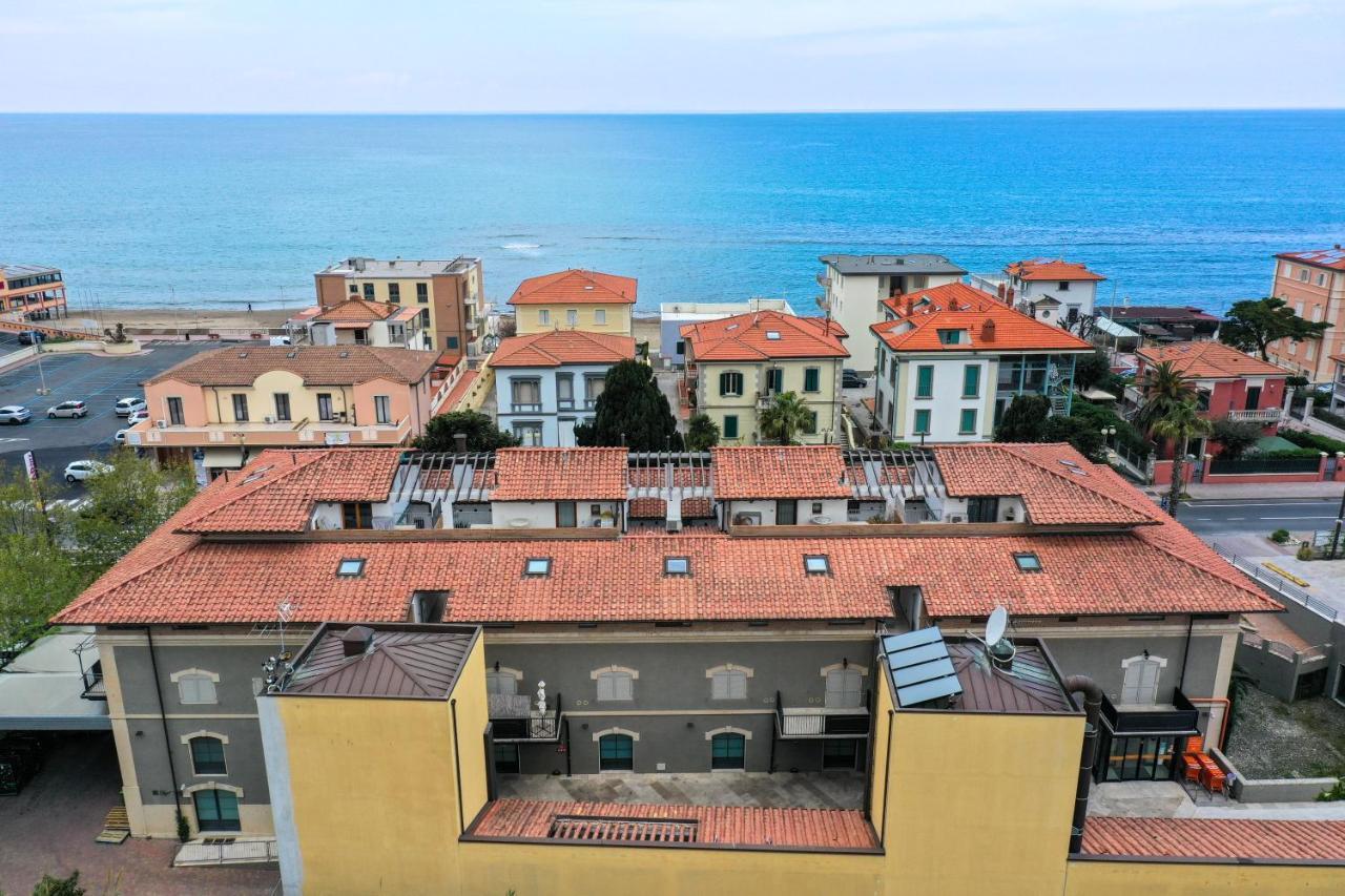 Casa Aurea Tre Posti Letto A 30 Metri Dal Mare Apartamento San Vincenzo Exterior foto