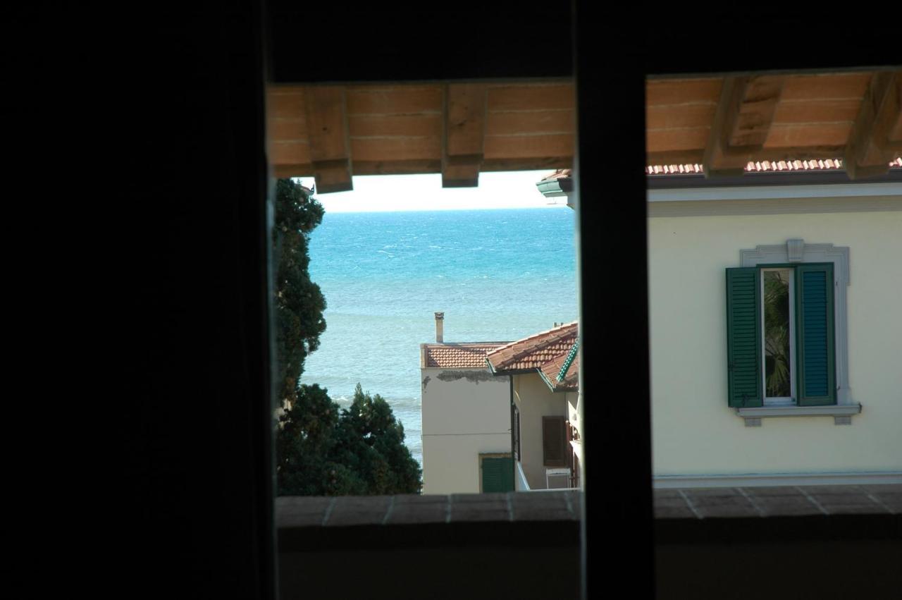 Casa Aurea Tre Posti Letto A 30 Metri Dal Mare Apartamento San Vincenzo Exterior foto